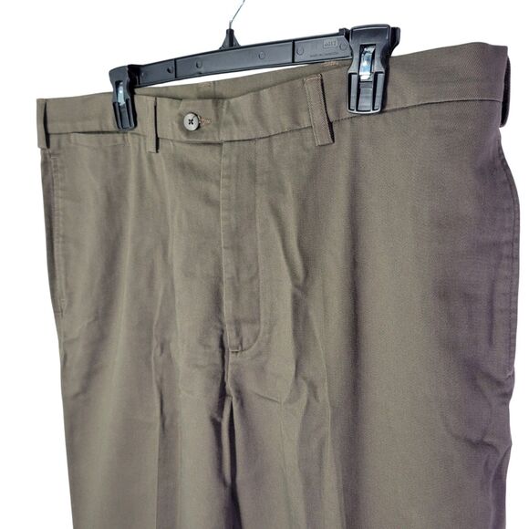 Savane Moves with You Mens Size 38x32 Brown Solid Chino Pants - Picture 4 of 11